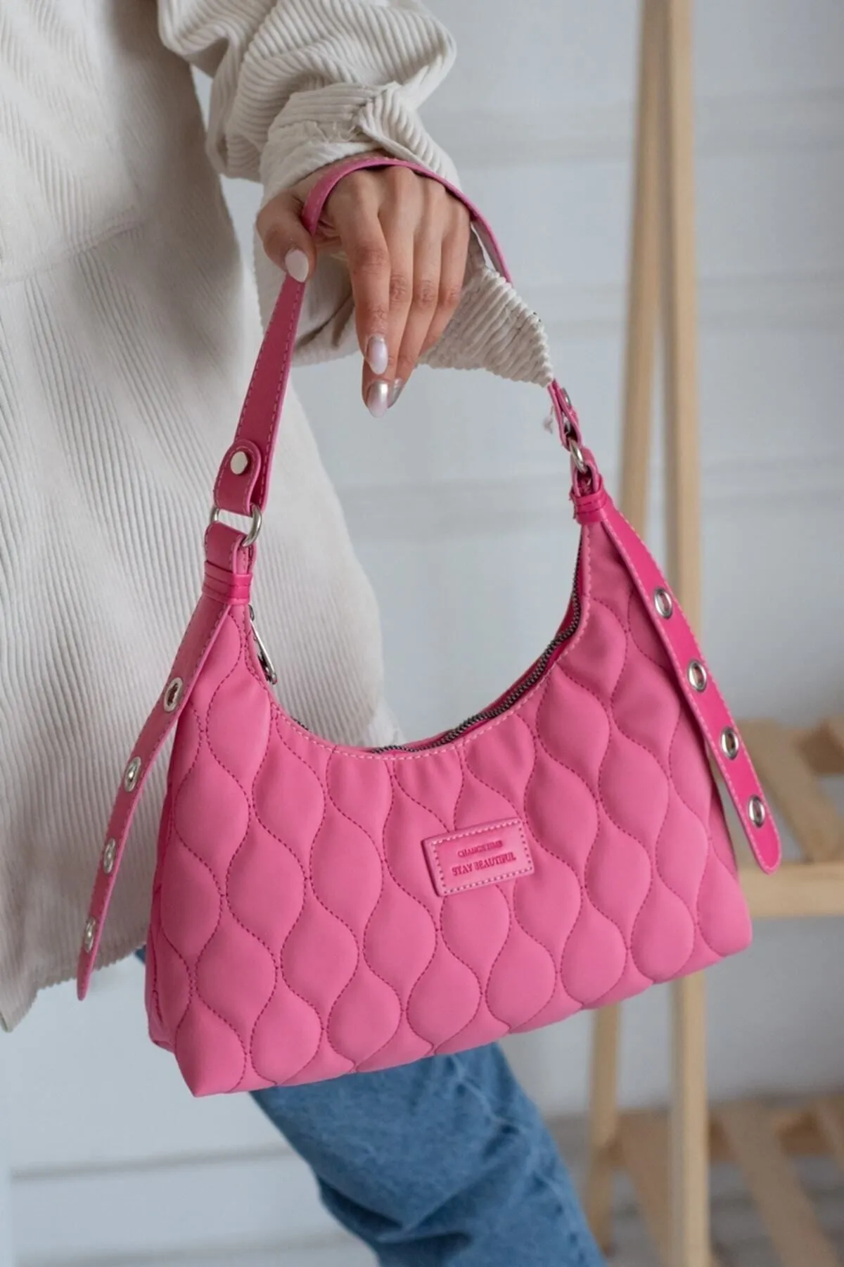 Kadın Fuşya Kapitone Desenli Baget El Ve Omuz Çantası